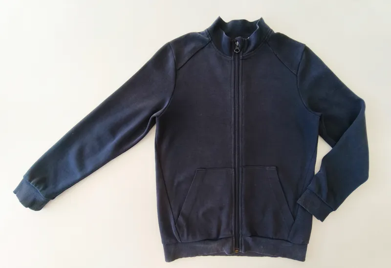 Campera deportiva. name it. talle: 9 - 10.