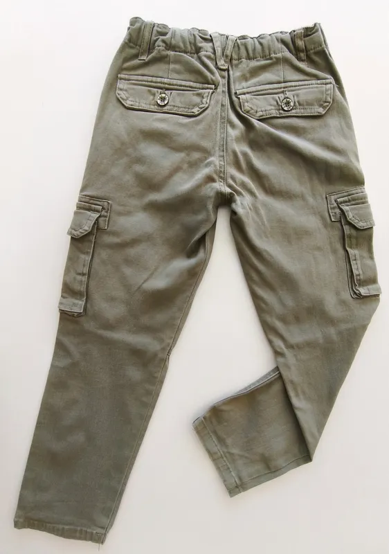 Cargo. bas. talle: 8.