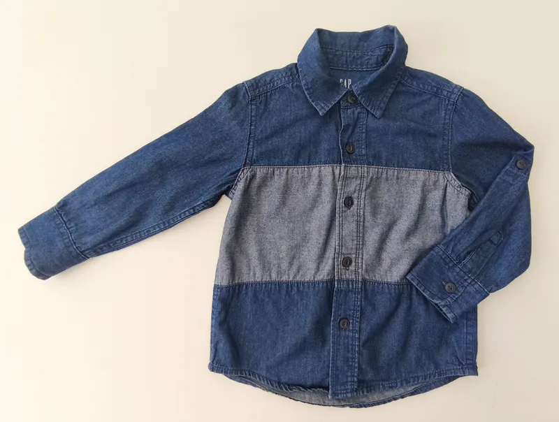 Camisa manga larga. gap. talle: 2.