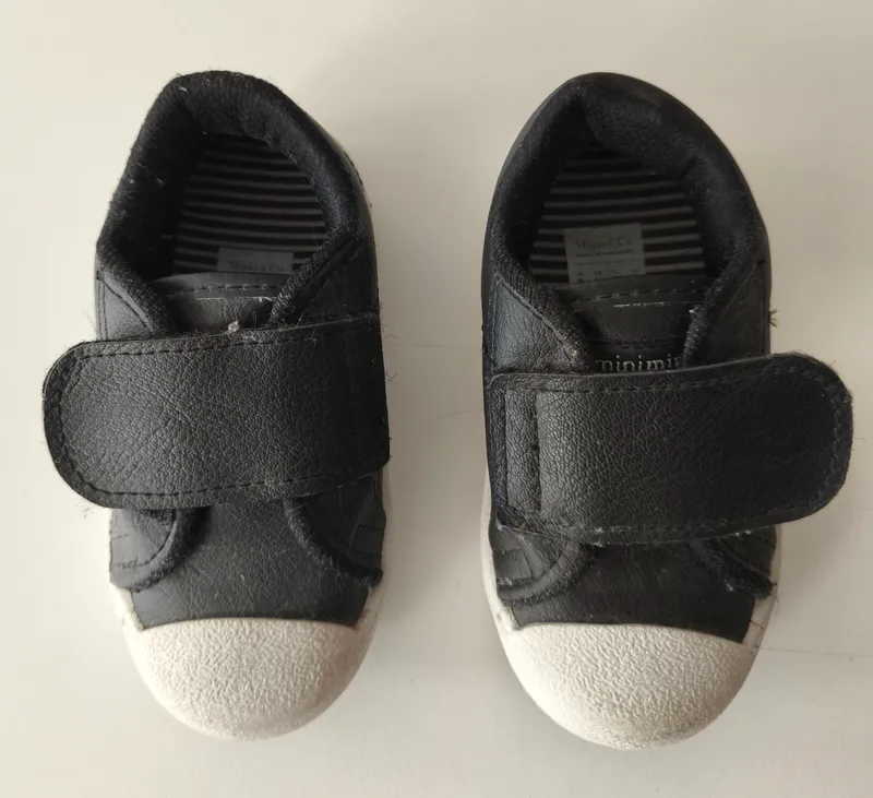 Zapatillas. Mimo&Co. Talle: 21. 