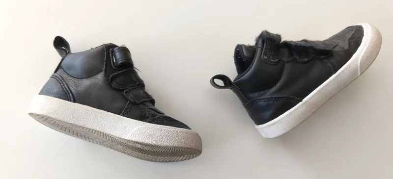 Botas deportivas. Mimo&Co. Talle: 22-23.