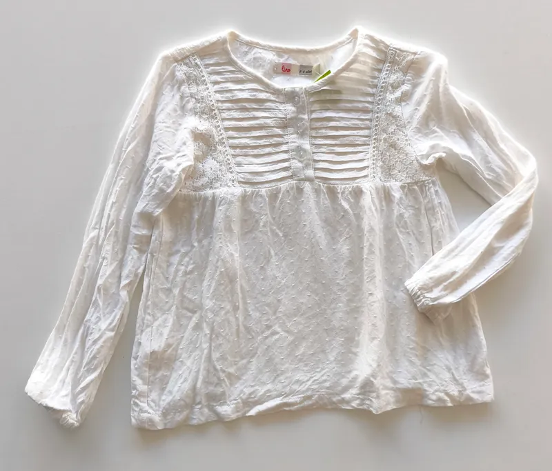 camisa manga larga. Lino. Talle 5 - 6.