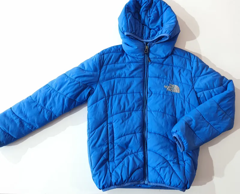 Campera. The North Face. Talle: 6-8.