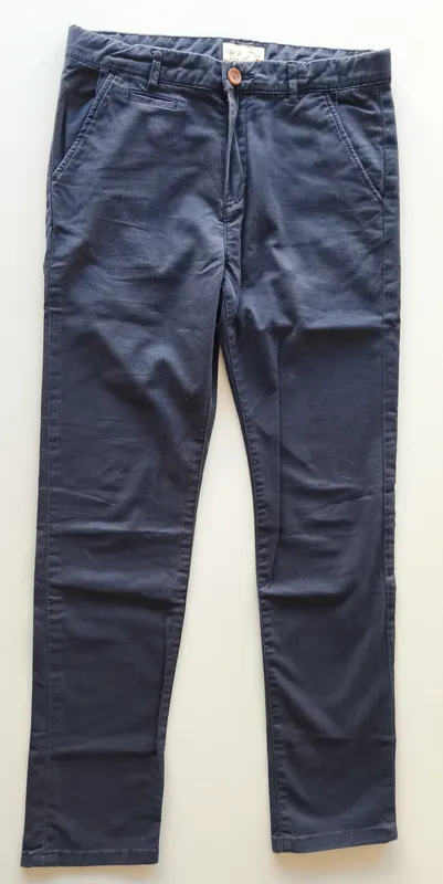 Pantalon. Zara. Talle: 11-12. 
