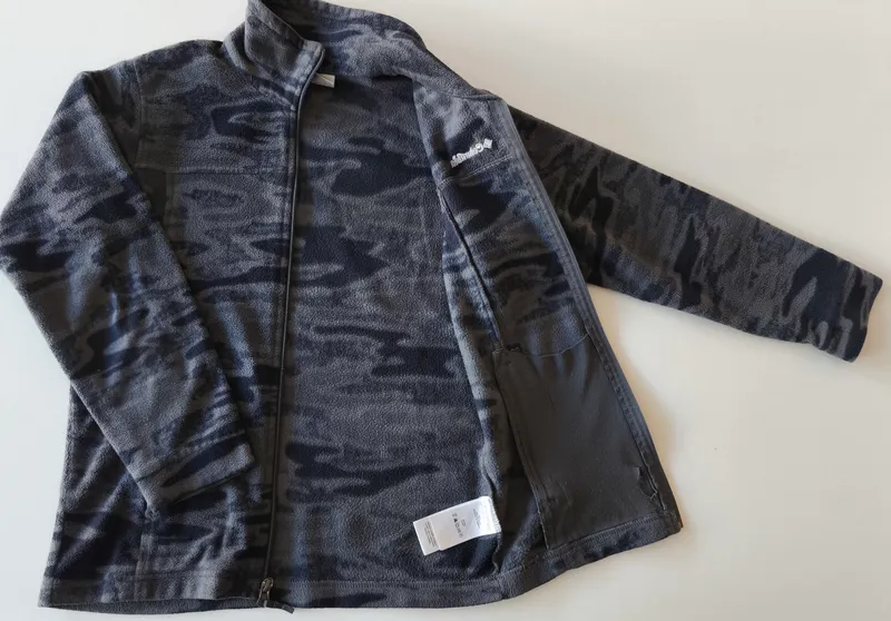 Campera de polar. Columbia. Talle: 10-12.