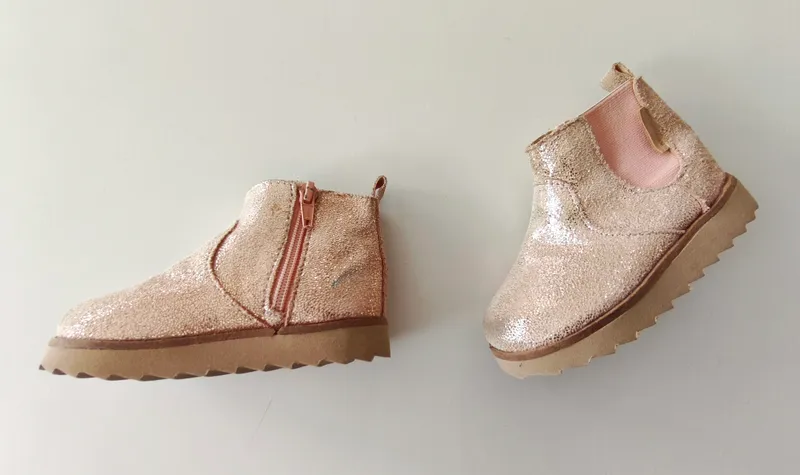 botitas de cuero. Mimo&Co. Talle: 22. 