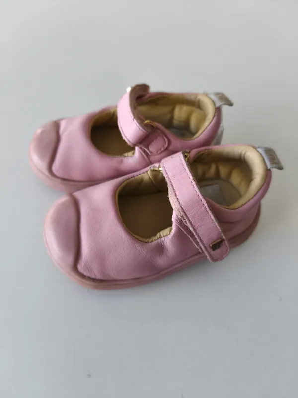 Guillerminas. Bibi. Talle: 20.