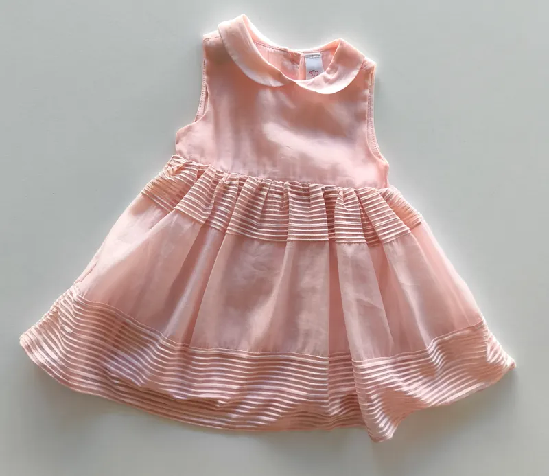 Vestido de fiesta. Baby Club. Talle: 12M.