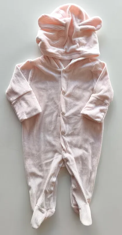 Pijama. Talle:6M. 