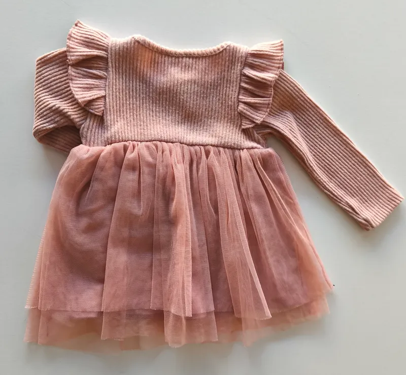 Vestido manga larga. Zara. Talle: 6-9M.