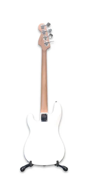 Bajo squier affinity pj