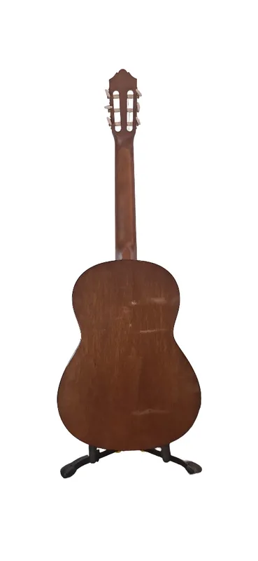 Guitarra yamaha c40