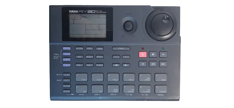 Caja de ritmos yamaha ry20