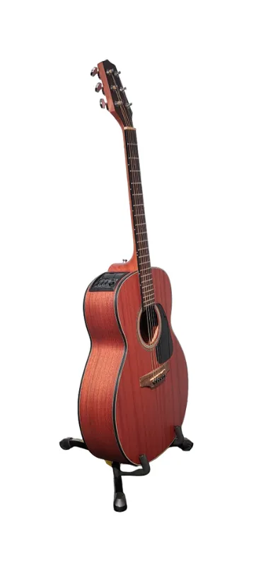 Guitarra takamine gx11mens con funda