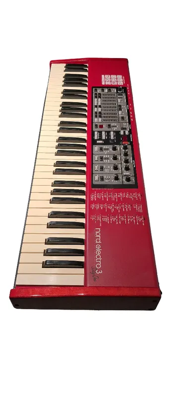 Sintetizador nord electro 3