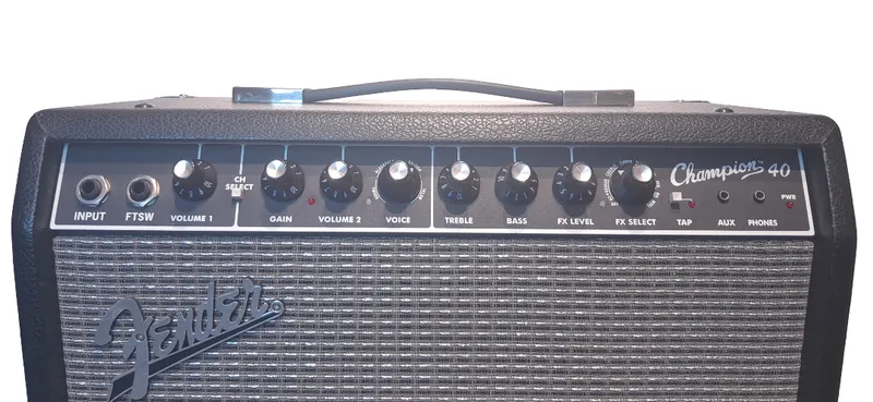 Amplificador guitarra fender champion 40