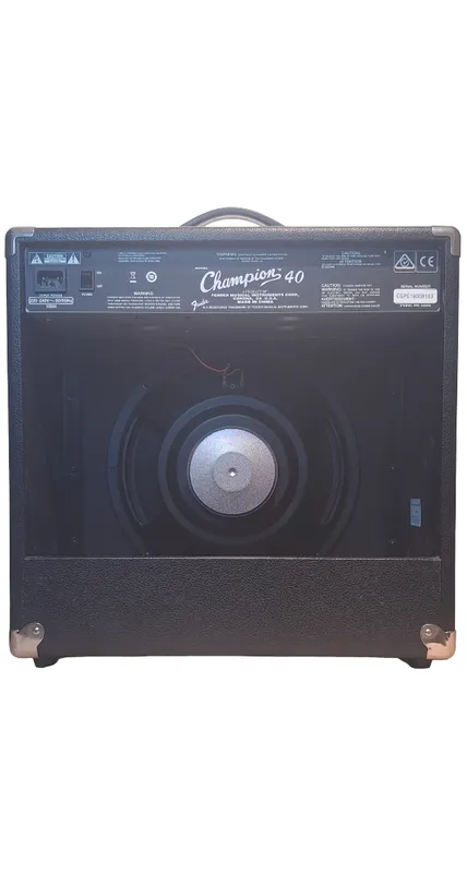 Amplificador guitarra fender champion 40