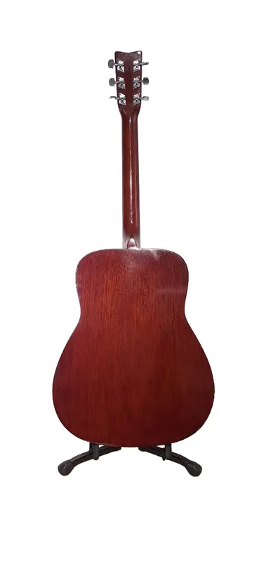 Guitarra yamaha f310