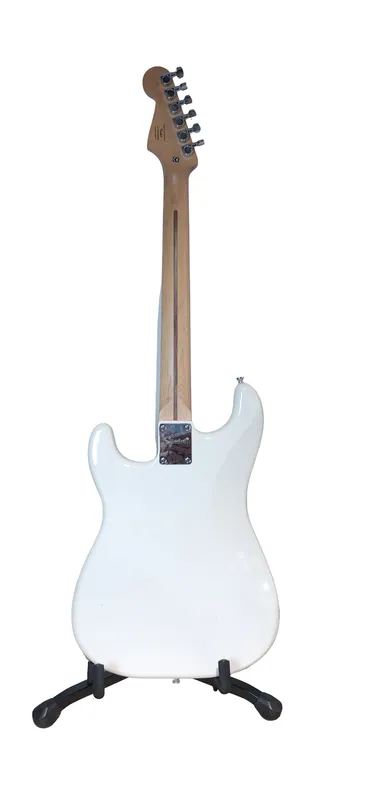 Guitarra electrica squier bullet hss
