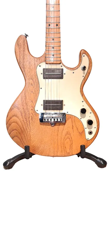 GUITARRA ELECTRICA PEAVEY T-15