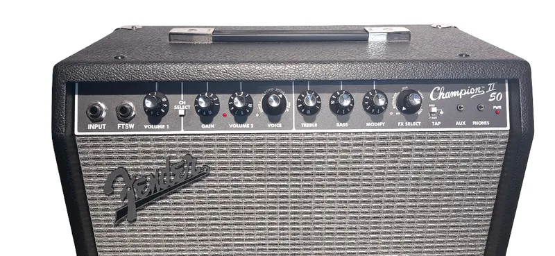 Amplificador fender champion ii 50w