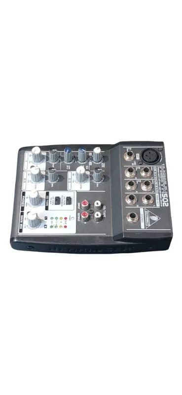 CONSOLA BEHRINGER XENYX 502