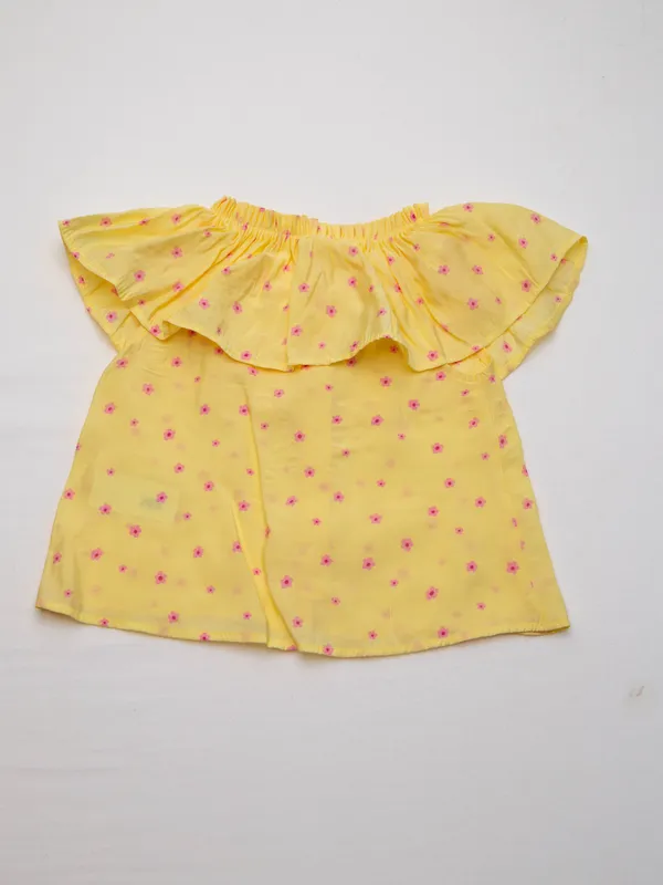 Blusa amarilla flores zara