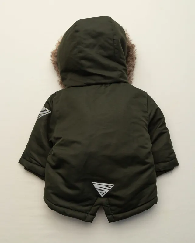 Campera con capucha y corderito primark