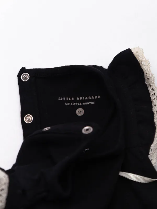 Body little akiabara