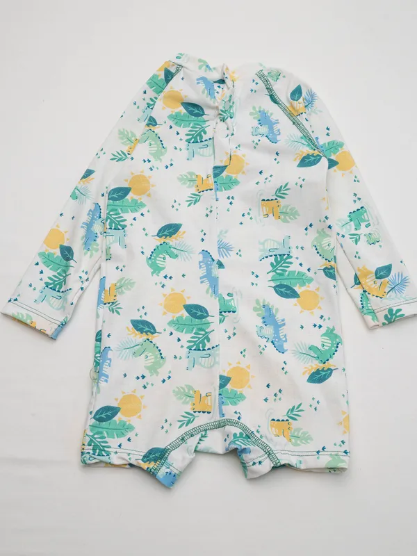 Traje de baño con sombrero mimo & co
