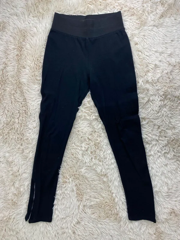 Calza negra zara basic