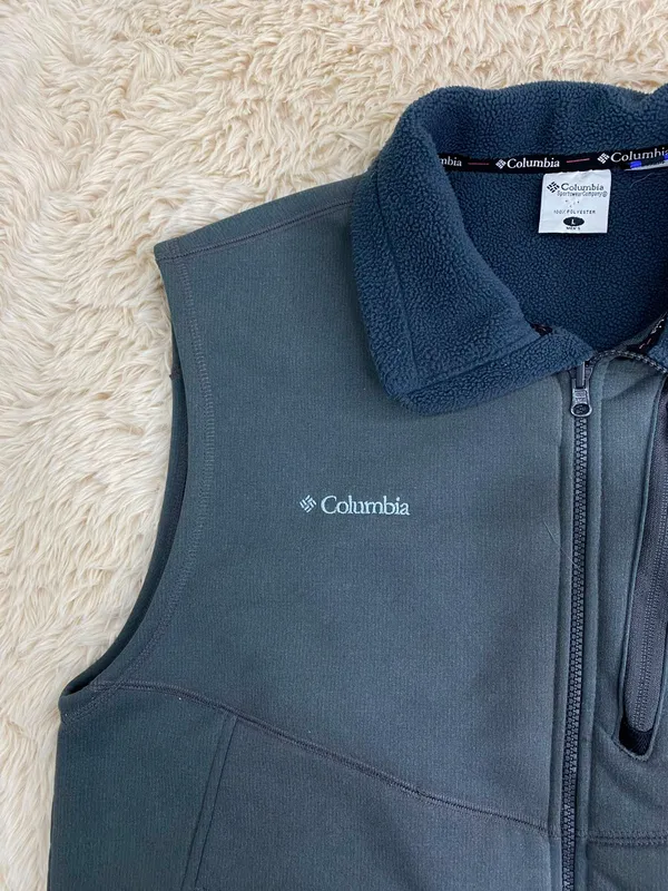 Chaleco gris con polar columbia tl