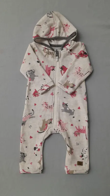 Enterito frisado minimimo talle l 9-12 m