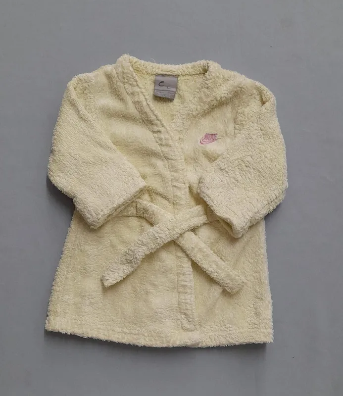 Bata toalla nike 0-12m