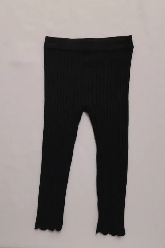 Leggings hilo negro little akiabara 2 años