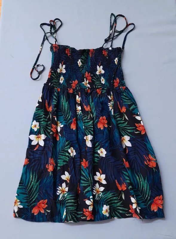 Vestido hawai flores 14t
