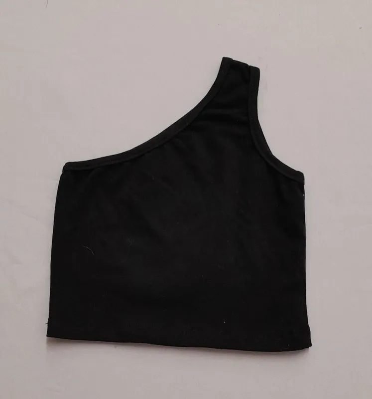 Top una manga talle 4/5 años