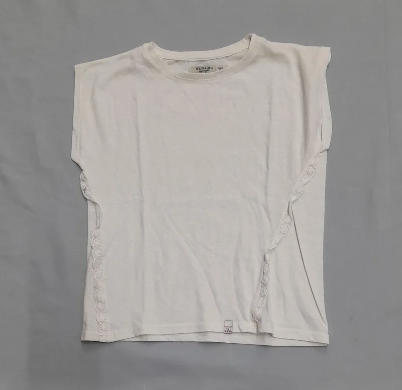 Remera blanca wanama talle 8