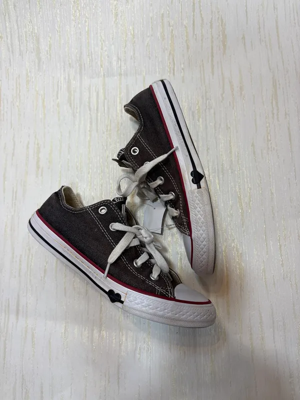 Converse marrones 35,5 eur 