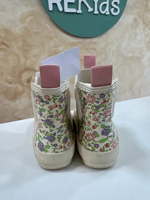 Botas Zara calce 24 