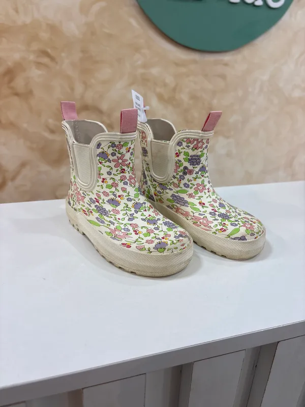 Botas Zara calce 24 