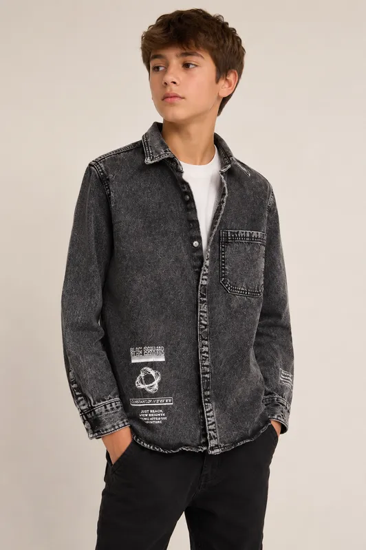 Camisa negra de jeans zara