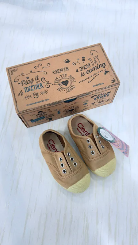 Cienta modelo 70997