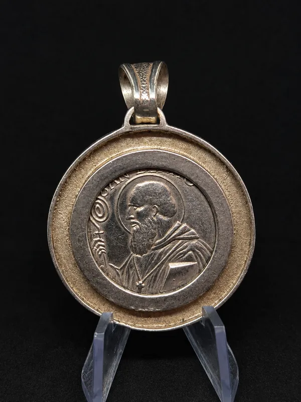 Medalla de plata san benito
