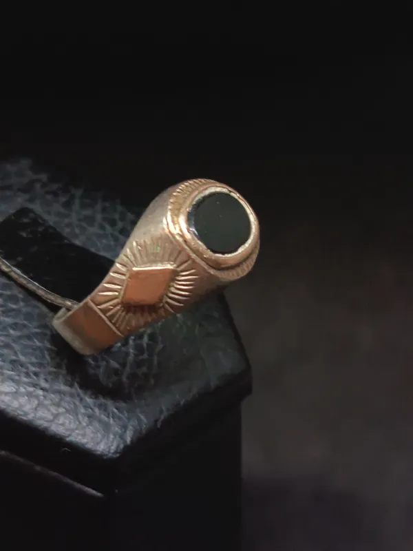 Anillo sello plata oro y onix