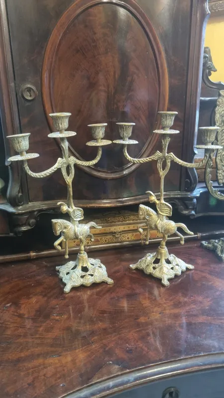 Par de candelabros de bronce 3 luces