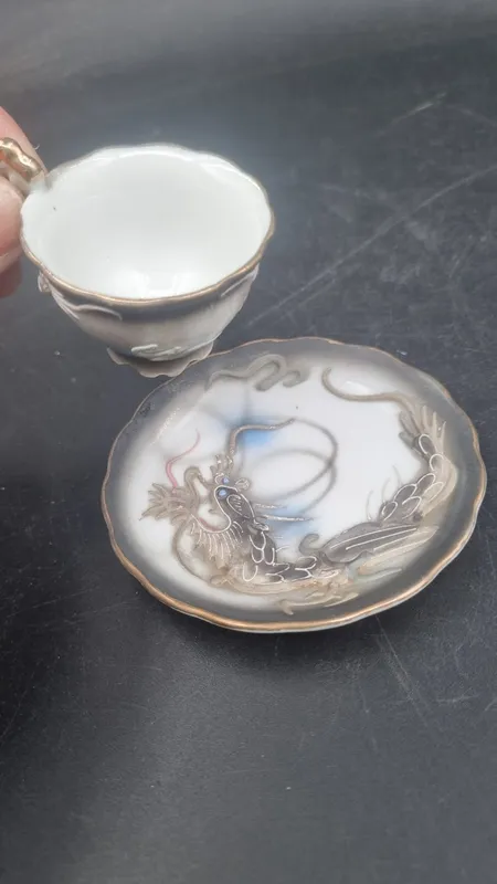 Plato y pocillo porcelana japonesa