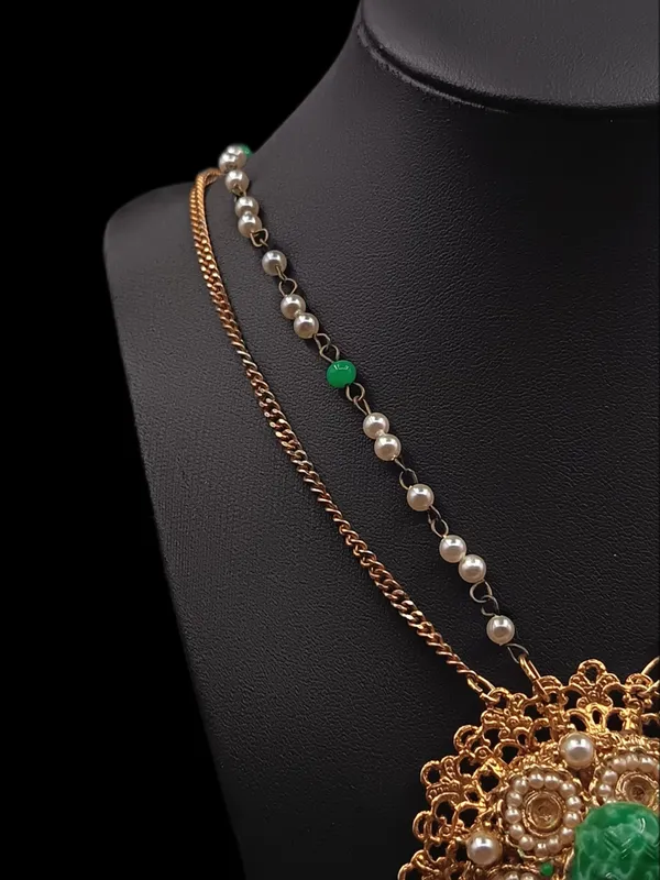 Collar estilo neo victoriano estilo renacentista y barroco