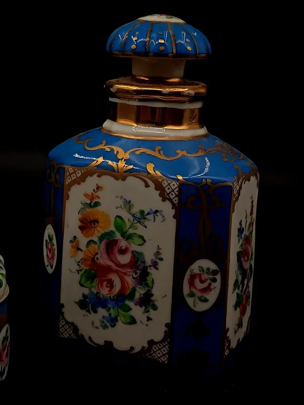 2 piezas toailette porcelana francesa pintada a mano