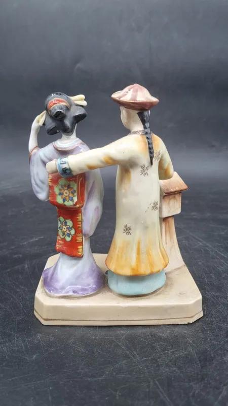 Pareja porcelana oriental pintada a mano